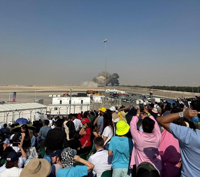 毁人亡！莫迪的制造大国梦又碎了当着全世界的面印度光辉战机坠(图4)